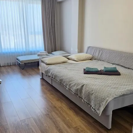 Appartement Airport-Taxi-Parking-Card à Chişinău Extérieur photo