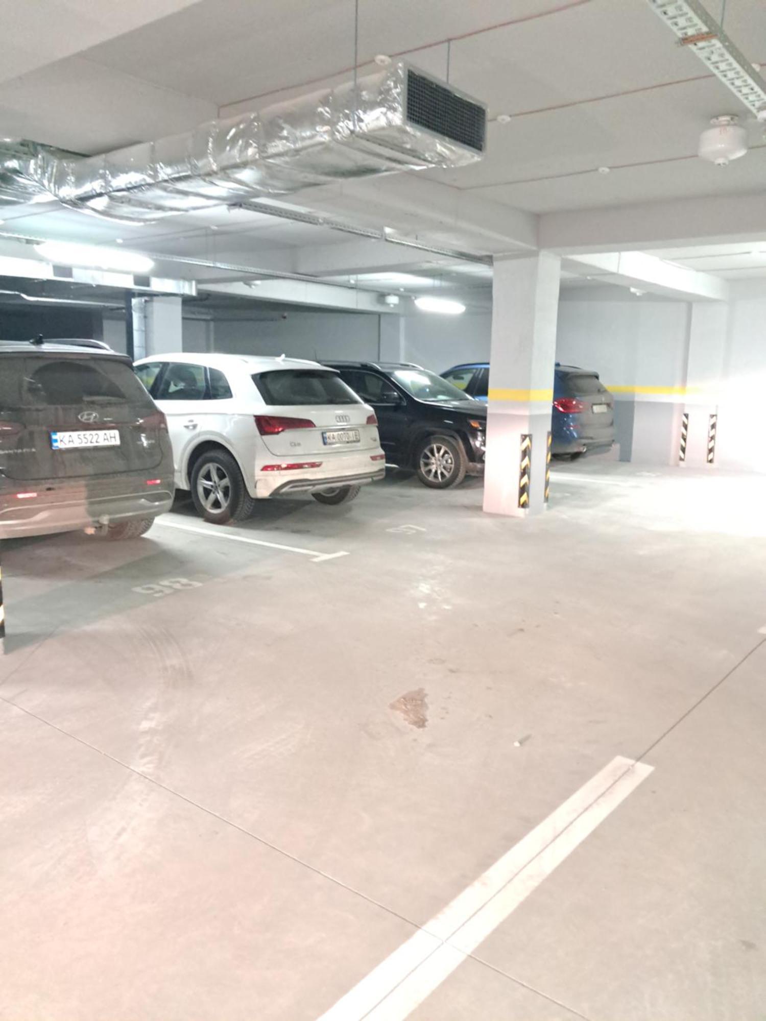 Airport-taxi-parking-card